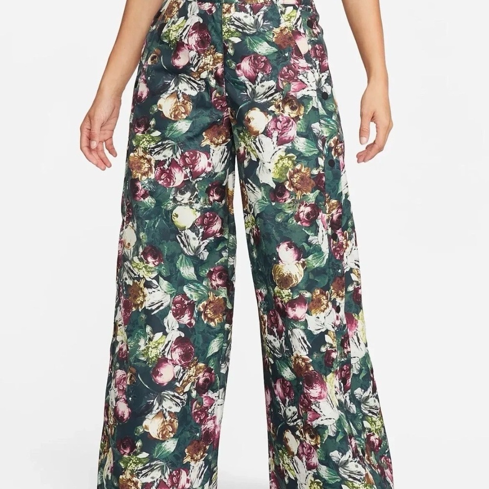 Nike Storm-FIT Tech Pack Floral Wide-Leg Pants - Multicolor